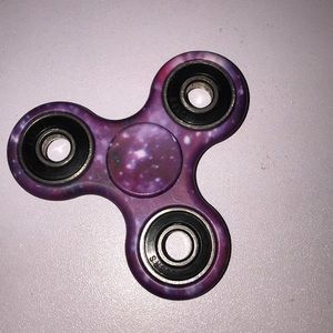 Fidget spinner